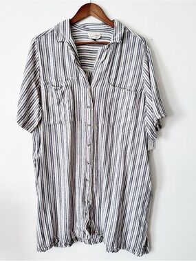 Universal Thread Navy and White Striped Button-Up Tunic dress XXL